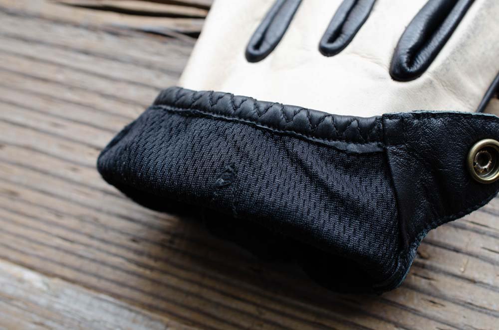 Vin & Age ] グローブ / GLOVE : NAUGHTY LEATHER GLOVE #1 SHAPE | エッジの効いた牛革ナーティー ショートグローブ - MESSAROUND