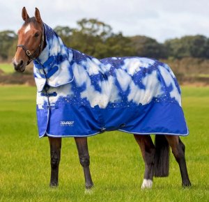 ポニーや中半血の馬着なら夜空をイメージした抜け毛やおが粉がつかないナイロン素材の馬着-乗馬用品・馬具オリエンタルソフィー-