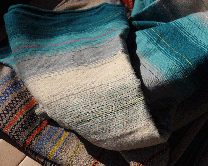 ラトビア　ブルーグリーンが素敵な手織り毛布