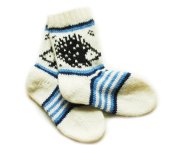ラトビア　手編みこども靴下（13ｃｍ）はりねずみS