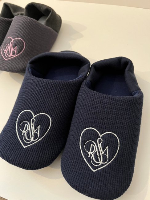 2/17～【WINTER SALE】rosy home argan slippers【2色展開】※2/22頃より順次発送予定 - RosyMonster