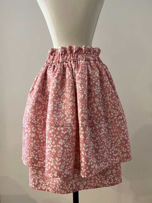8/12～【MORE FINAL SALE】twinkly flower butterfly double  skirt【3色展開/2サイズ展開】※8/21頃より順次発送予定 - RosyMonster