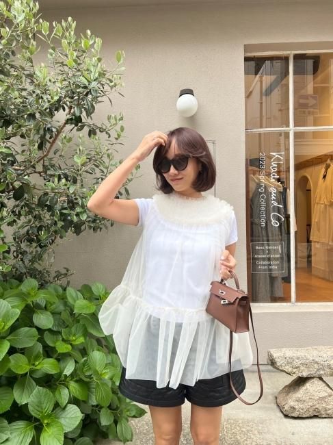 10/21～【MORE FINAL SALE】all tulle mini frill sheer  tunic【アイボリーのみ】※10/24より順次発送予定 - RosyMonster