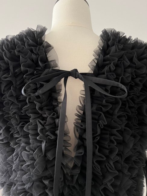 12/16～【FINAL SALE】volume tulle frill vest 【アイボリーのみ】※12