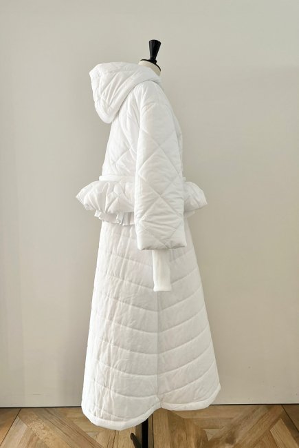 【在庫調整】warm up volume frill 2way bench coat【2色展開】※順次発送予定 - RosyMonster