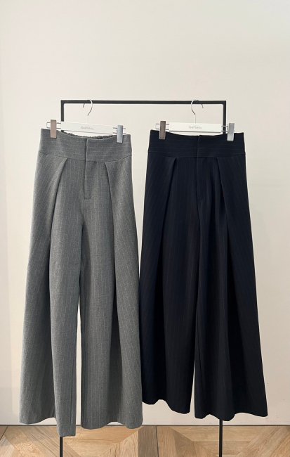 4/27～【MORE FINAL SALE】cross tuck stripe wide relax pants 【2色 ...