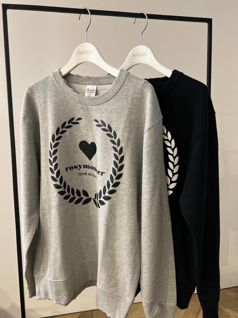 在庫調整】rosy emblem vintage sweat【2色展開/MLサイズ展開】※順次