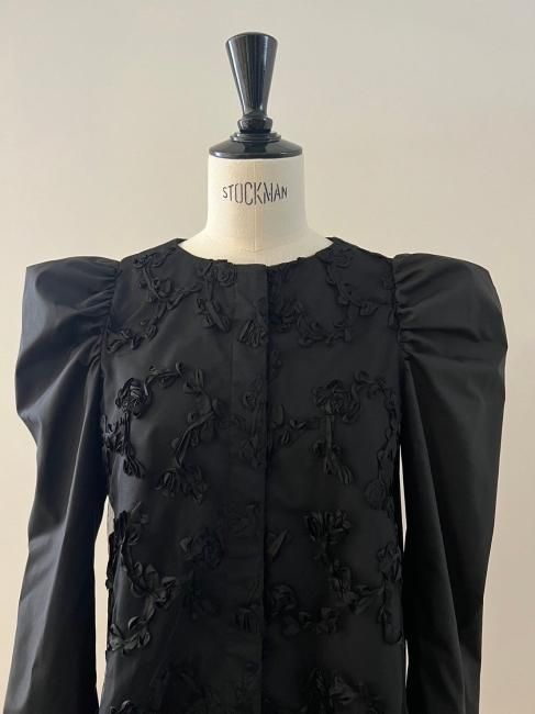 予約販売】tape ribbon embroidery blouse【2色展開】3月下旬頃より 