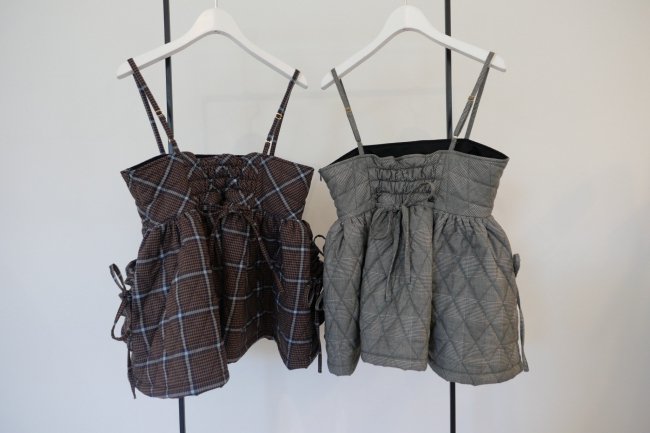 在庫調整】side croissant quilting camisole【2色展開】※順次発送予定 - RosyMonster