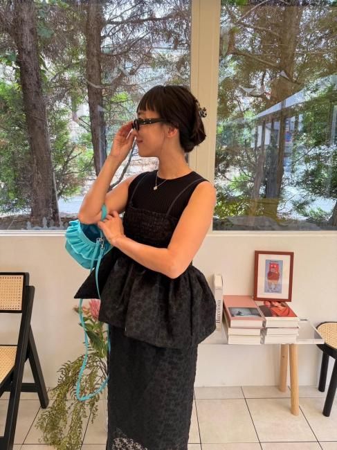 8/9～【FINAL SALE】silky basic sleeveless knit【ネイビーのみ