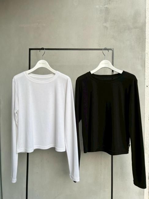 新品未使用品⭐️ロージーモンスター 隠れハート 大人気 ブラウス 黒 フリーサイズ 新品未使用品⭐️ロージーモンスター 隠れハート 大人気