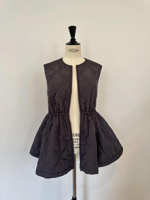 予約販売】flower quilting vest【2色展開】※10月中旬～下旬頃