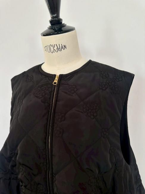 rosymonster フラワーバタフライキルティングベスト 予約販売】flower quilting vest【2色展開】※10月中旬～下旬頃