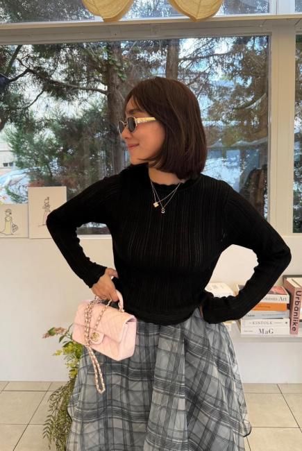 新品タグ付き♡ロージーモンスター パフスリーブフリルニット♡ Tops - RosyMonster