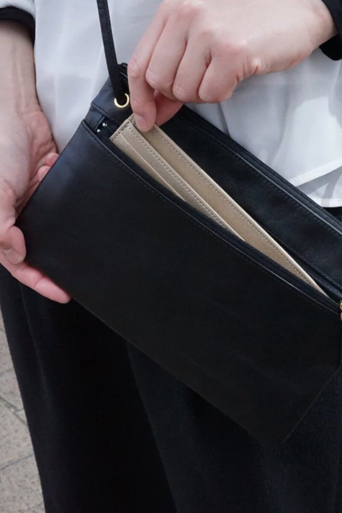 ポケットウォレットLフラップ収納2wayデザイン極薄長財布 