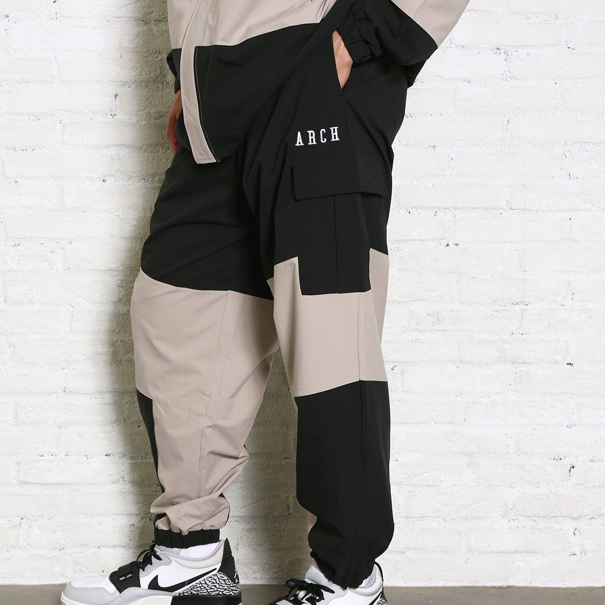transition paneled cargo pants【sand beige】 - Arch ☆ アーチ 