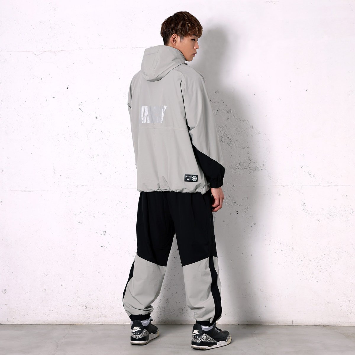 split logo track pants【silver gray】 - Arch ☆ アーチ [バスケットボール＆ライフスタイルウェア  Basketball&Lifestyle wear]