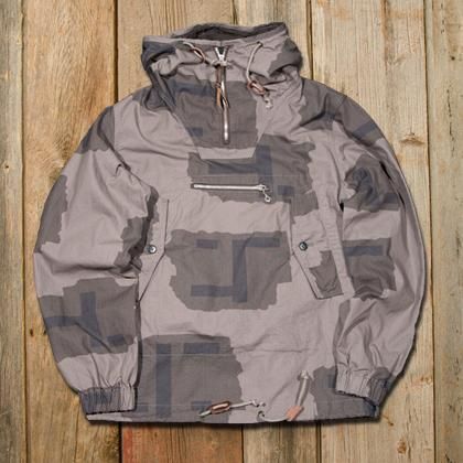 コリンボMINNEWASKA ANORAKT-PATTERN URBANCAMO COLIMBO / MINNEWASKA ANORAK (T-PATTERN URBAN CAMO) : McFly