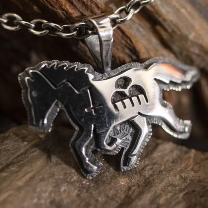 Horse Pendant Top 