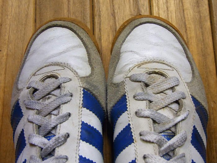 adidas,80s,MADE IN USA,ROM,WHITE/BLUE,vintage,US4,USED