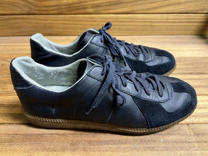 BW SPORT,00s,MADE IN SLOVAKIA,GERMAN TRAINER,NAVY,LEATHER,42,USED