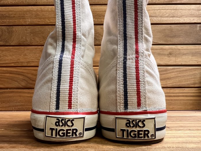 asics TIGER,70s80s,MADE IN JAPAN,シルバータイガー ,vintage,WHITE,CANVAS,26cm,DEAD  STOCK!!