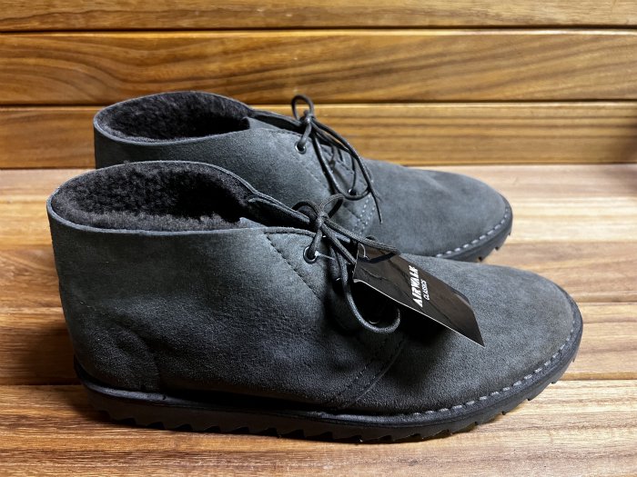 AIR WALK,MADE IN MYANMAR, mouton BOOTS, GRAY,SUEDE,LEATHER