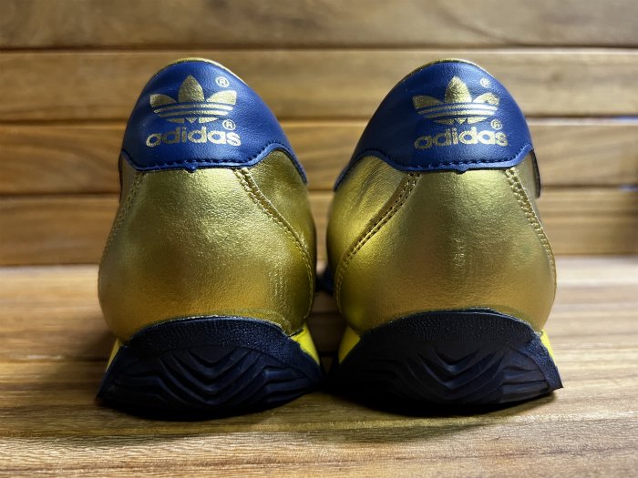 adidas,90s,MADE IN JAPAN,COUNTRY,vintage,GOLD/BLUE,LEATHER,UK9.5