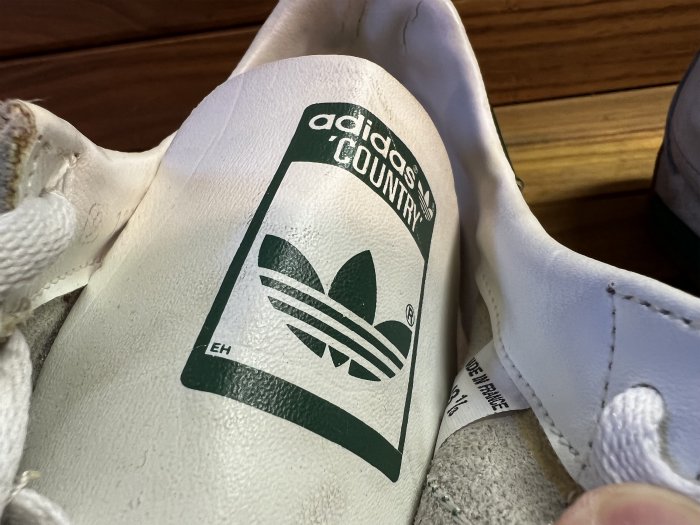 adidas,80s,MADE IN FRANCE,COUNTRY,WHITE/GREEN,LEATHER,UK9,USED