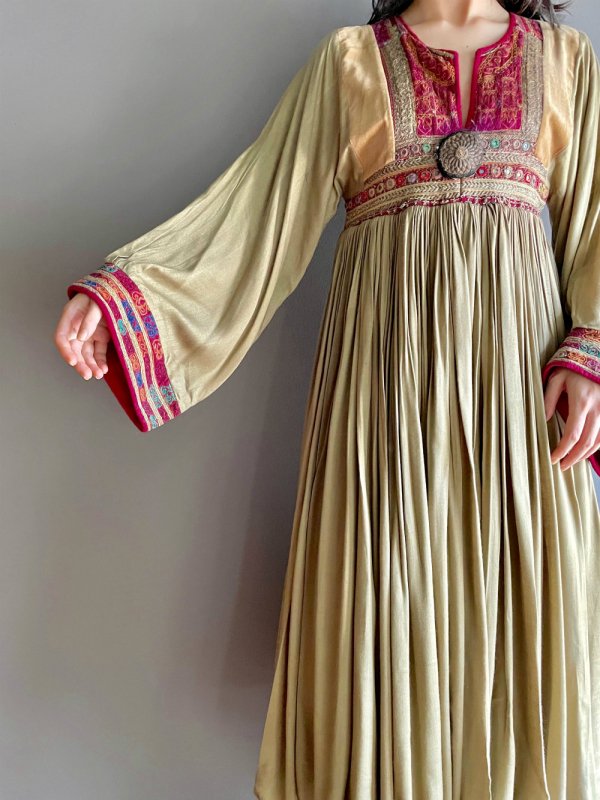 割引中 Afghan Kuchi Dress アフガニスタン ドレス