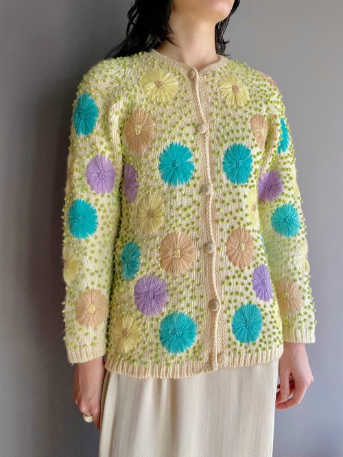 7695円 お得な情報満載 WODMB 服のためのビンテージ色の花の金の金属の縫製ボタンのための服の女性のコートセーター装飾的な DIY.大きな手作りのアクセサリー Color : A Size 24mm