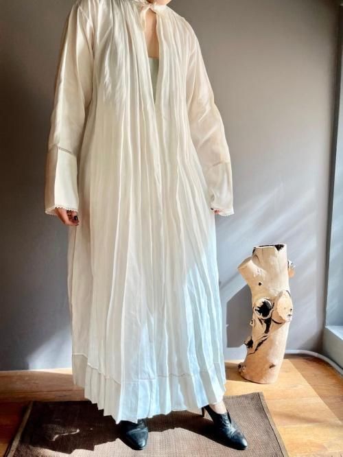 古着ワンピースやヴィンテージワンピース等ヨーロッパ古着｜ララ