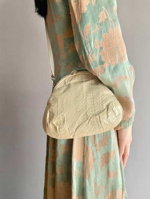 Lalavintage様 リクエスト 3点 まとめ商品① バック | 古着ワンピース・ヴィンテージワンピースはLARA