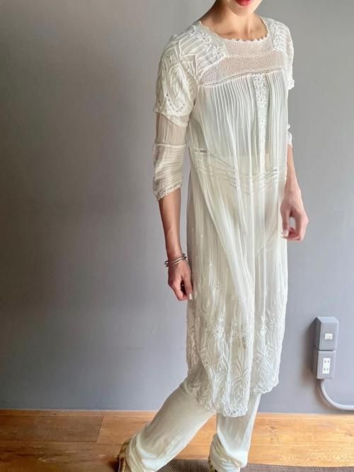 フランス　アンティーク　ドレス 1900年代フランス｜アンティーク刺繍ドレス - ヨーロッパヴィンテージ