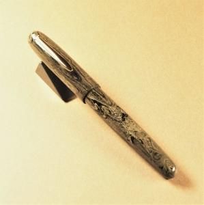 Eboya 笑暮屋 萌芽Sサイズ万年筆 神龍色 Eboya 笑暮屋 萌芽Sサイズ万年筆 神龍色