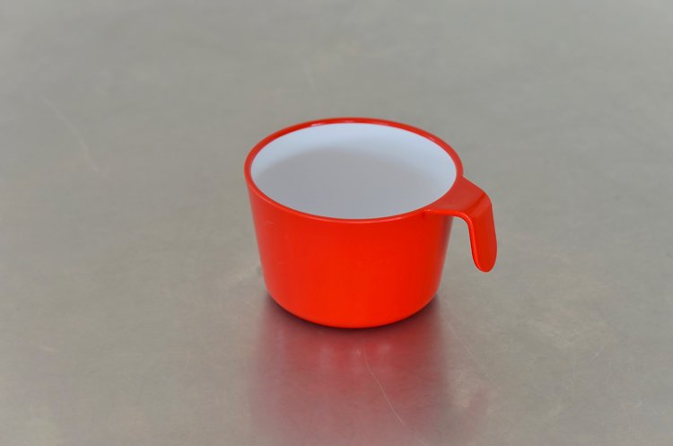 Cup / Qantas / Marc Newson