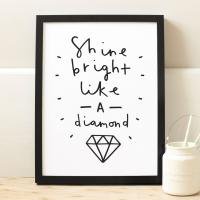 OLD ENGLISH CO. | SHINE BRIGHT LIKE A DIAMOND (BLACK/WHITE BACKGROUND) | A4 ȥץ/ݥξʲ