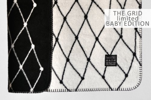 SALE セール】bastisRIKE | THE GRID - COTTON BABY BLANKET (black and white) | ベビー ブランケット【75x100cm】 - HAFEN ハーフェン | 北欧・ヨーロッパの雑貨・ポスターを扱う通販ショップ