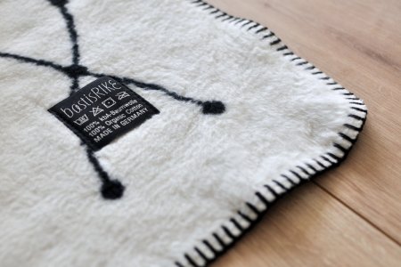 bastisRIKE | THE GRID - COTTON BLANKET (black and white) | ブランケット 北欧 シンプル  モノクロ インテリア