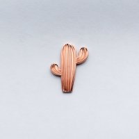 【ネコポス送料無料】HEMLEVA | SAGUARO CACTUS LAPEL PIN (rose gold) | ピンバッジの商品画像