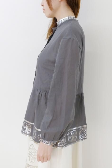 canako inoue 花束 tuck blouseブラウス 楽天市場】【SALE セール】canako inoue | 花束 / tuck blouse