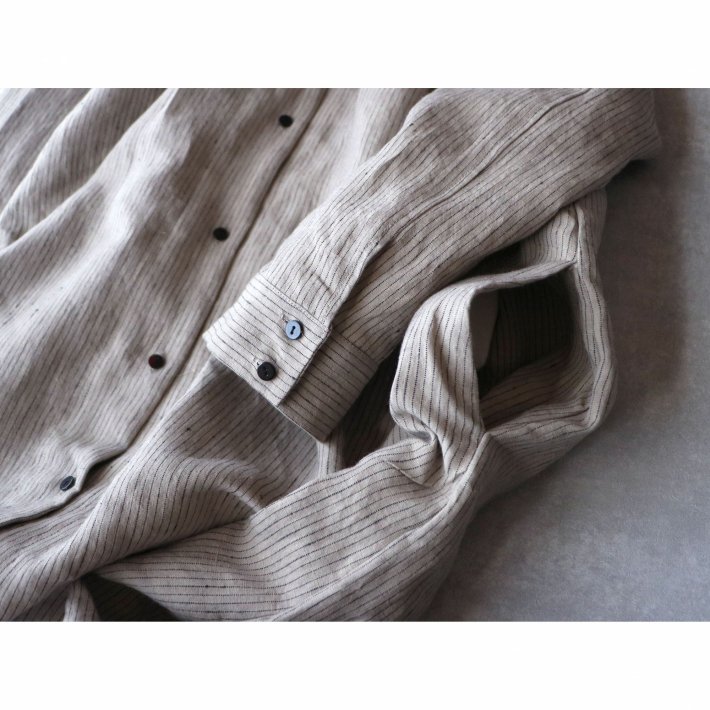 MAGALI | オーバーダイリネン・セーラー襟ワンピース (beige stripe