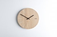 UPSTAIRS STUDIO | OAKY Wall Clock (M02W)【壁掛け時計 北欧 ノルディック モダン インテリア】の商品画像