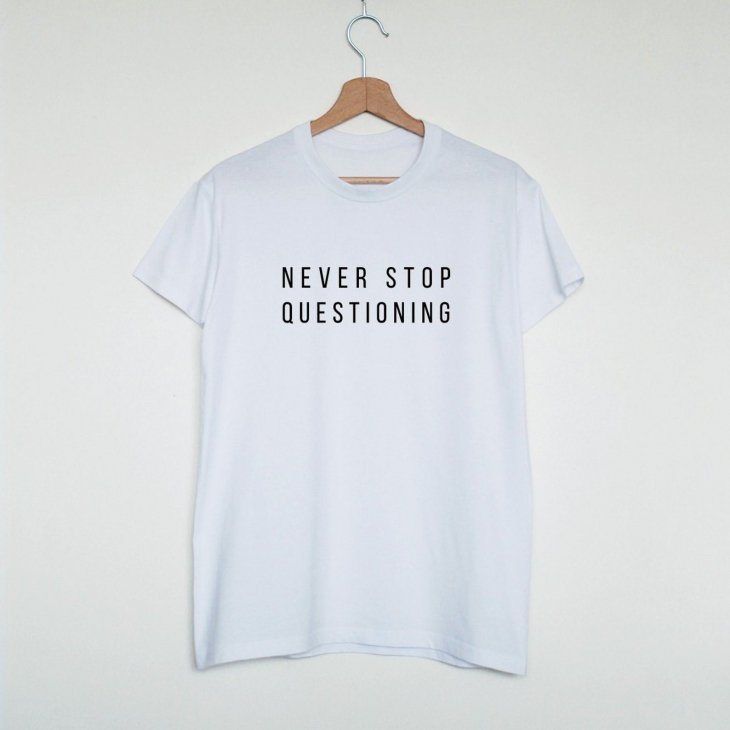 SALE 40%オフ】Vim Tees | Never stop questioning T-shirt | Tシャツ