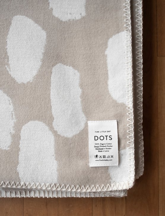 FINE LITTLE DAY | DOTS WOVEN BLANKET (WHITE/SAND) (no.8902.56