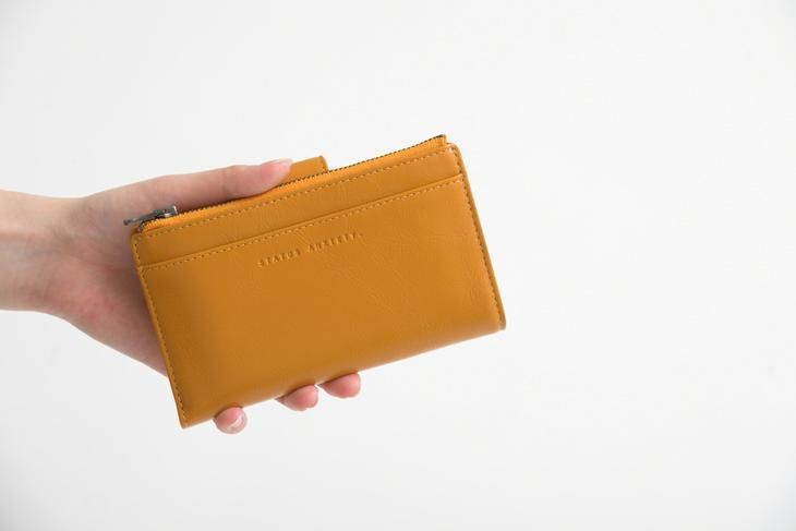 STATUS ANXIETY | OUTSIDER WALLET (tan) | コンパクトウォレット ...