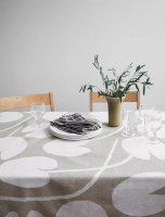 FINE LITTLE DAY | WATER LILIES TABLECLOTH - SAND/WHITE (149x250cm) (no.89100-52) | テーブルクロス 北欧 リネンの商品画像