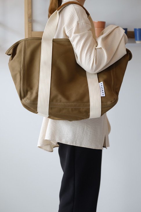 MAISON CANVVAS (メゾンキャンバス) | CANVAS Tote L (olive) | 送料