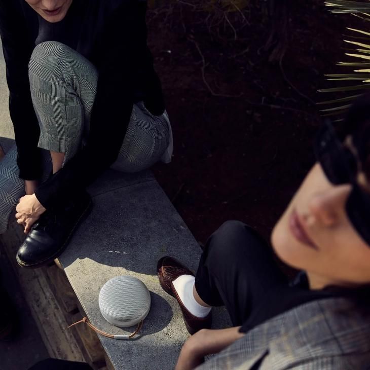 Bang & Olufsen (バング＆オルフセン) | Beosound A1 2nd