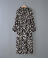 SALE 30%աWHYTO. (ۥ磻) | Flower frill collar dress (black) | ̵ ԡ ޯξʲ
